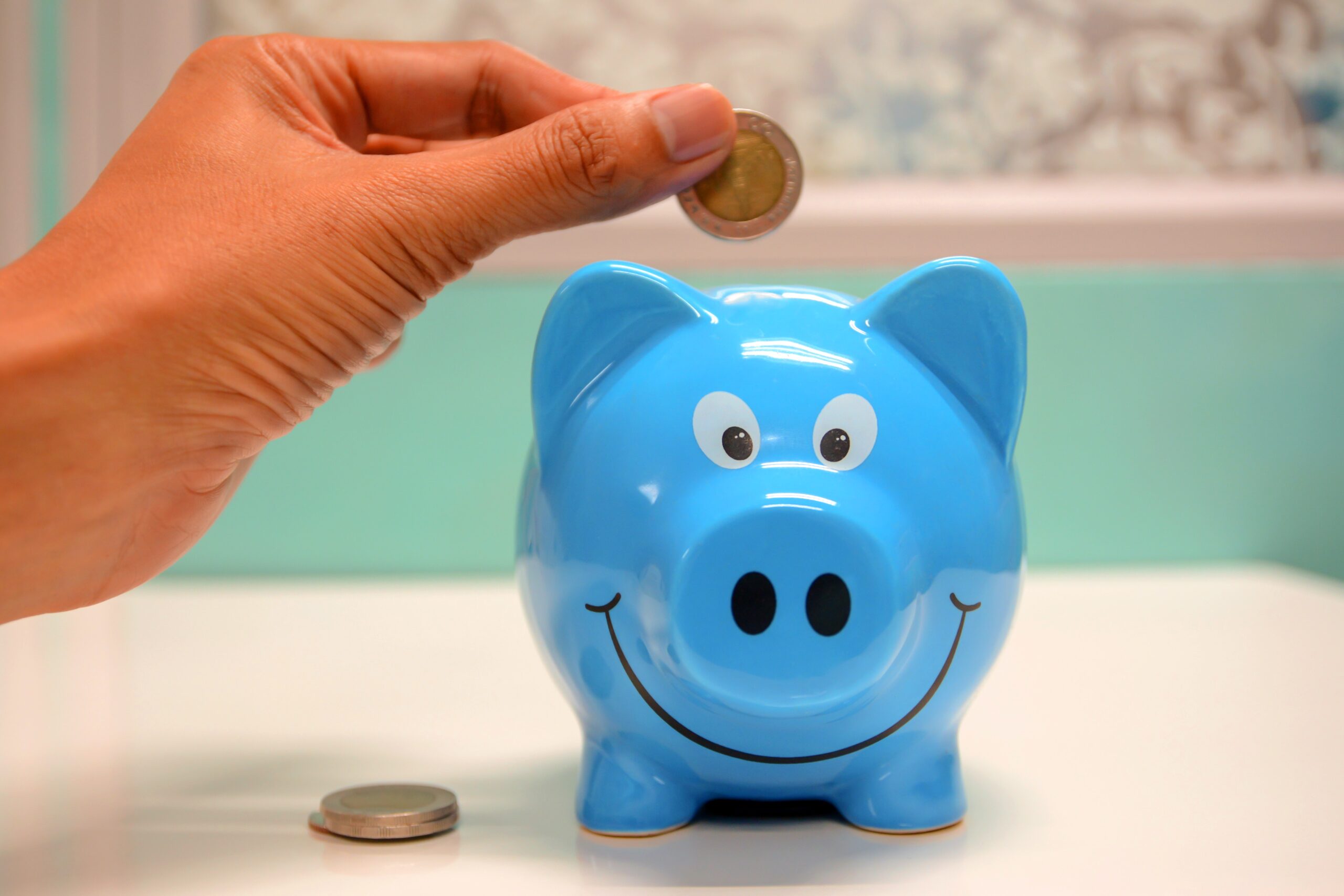 How to Motivate Yourself to Save Money